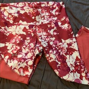 Under Armour compression leggings